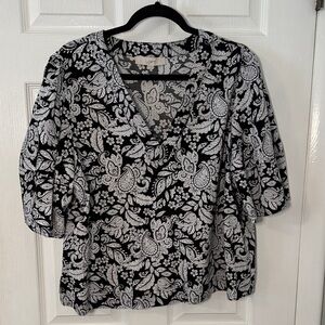 Loft Patterned Puff Sleeve Top